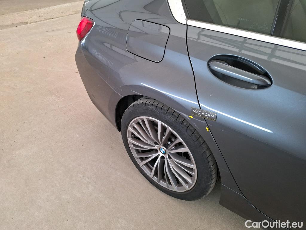  Bmw  Serie 3 Série 3 Lim. 330 i Luxury 2.0 260CV BVA8 E6dT #14