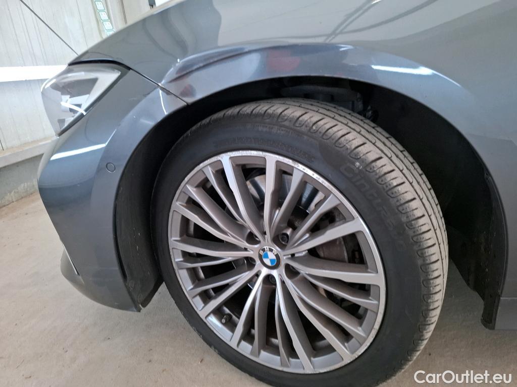  Bmw  Serie 3 Série 3 Lim. 330 i Luxury 2.0 260CV BVA8 E6dT #47