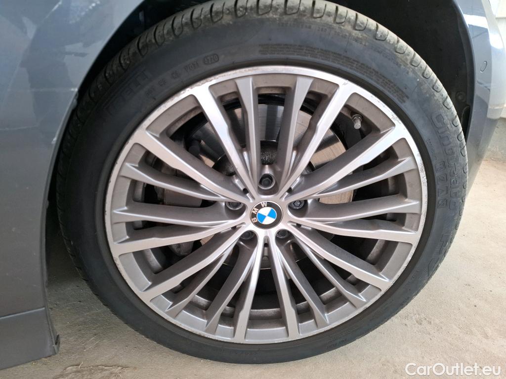  Bmw  Serie 3 Série 3 Lim. 330 i Luxury 2.0 260CV BVA8 E6dT #43