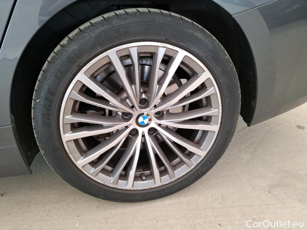  Bmw  Serie 3 Série 3 Lim. 330 i Luxury 2.0 260CV BVA8 E6dT #53