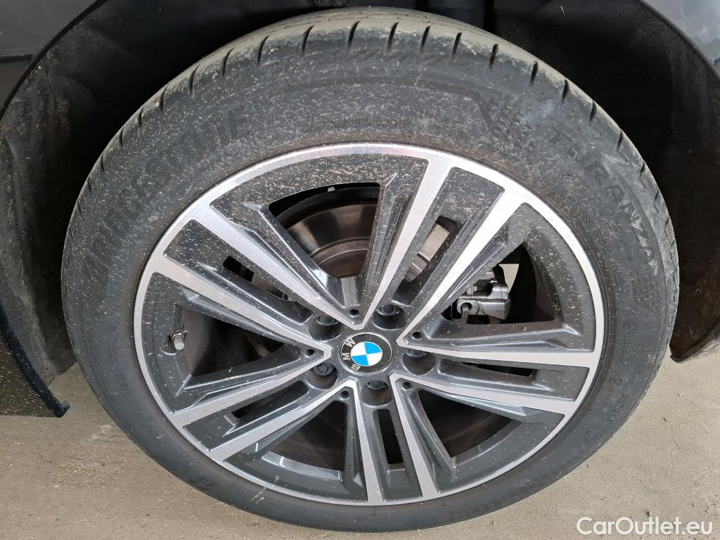  Bmw  Serie 1 BMW Série 1 / 2019 / 5P / Berline 116i Business Design #9