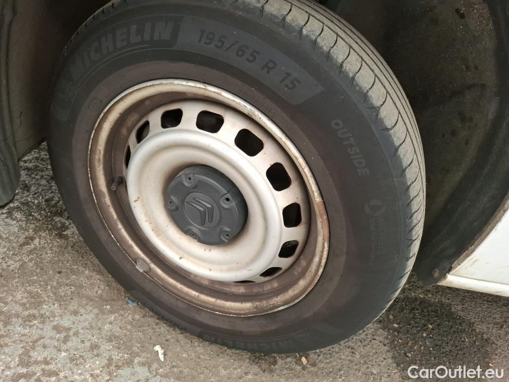  Citroen  Berlingo  Fourgon Club M 650 1.5 BlueHDi 75CV BVM5 E6dT #8