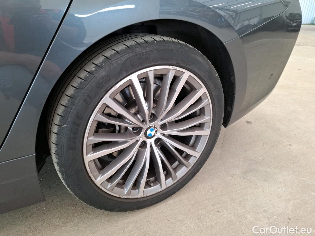  Bmw  Serie 3 Série 3 Lim. 330 i Luxury 2.0 260CV BVA8 E6dT #52