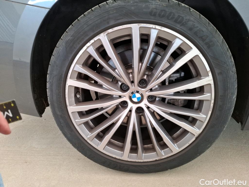  Bmw  Serie 3 Série 3 Lim. 330 i Luxury 2.0 260CV BVA8 E6dT #57