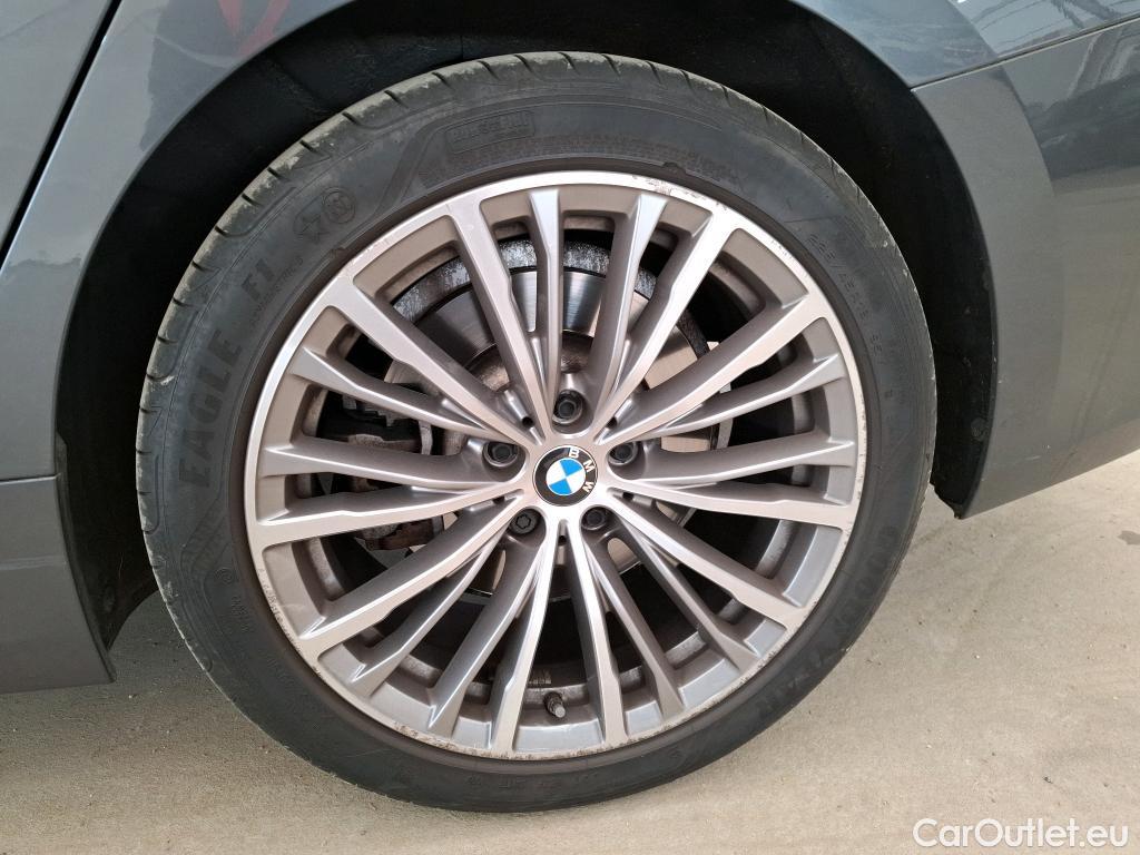  Bmw  Serie 3 Série 3 Lim. 330 i Luxury 2.0 260CV BVA8 E6dT #24