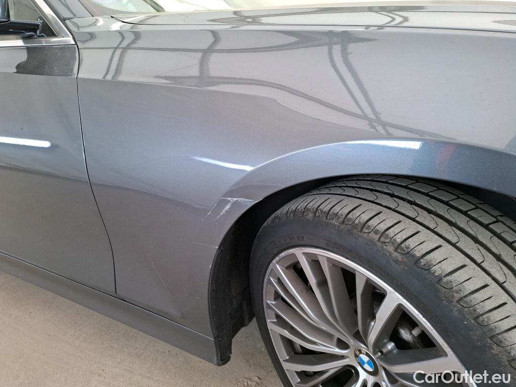  Bmw  Serie 3 Série 3 Lim. 330 i Luxury 2.0 260CV BVA8 E6dT #18