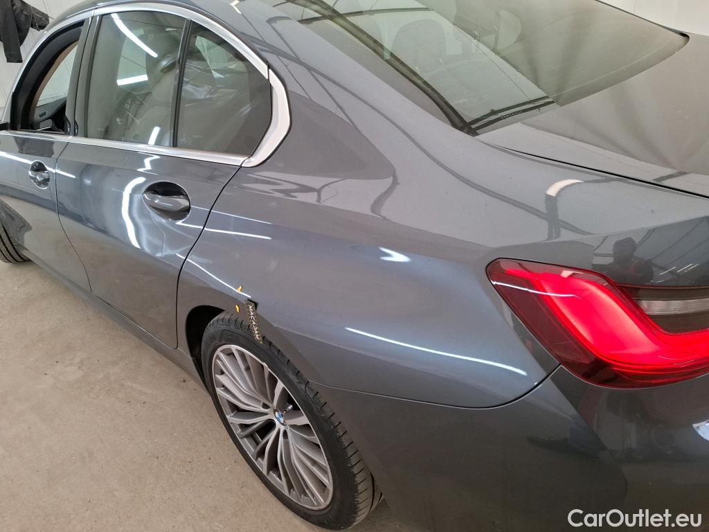  Bmw  Serie 3 Série 3 Lim. 330 i Luxury 2.0 260CV BVA8 E6dT #68