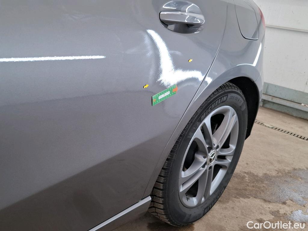  Mercedes  A-Klasse MERCEDES-BENZ Classe A 5p Berline A 180 d Business Line 7G-DCT #17