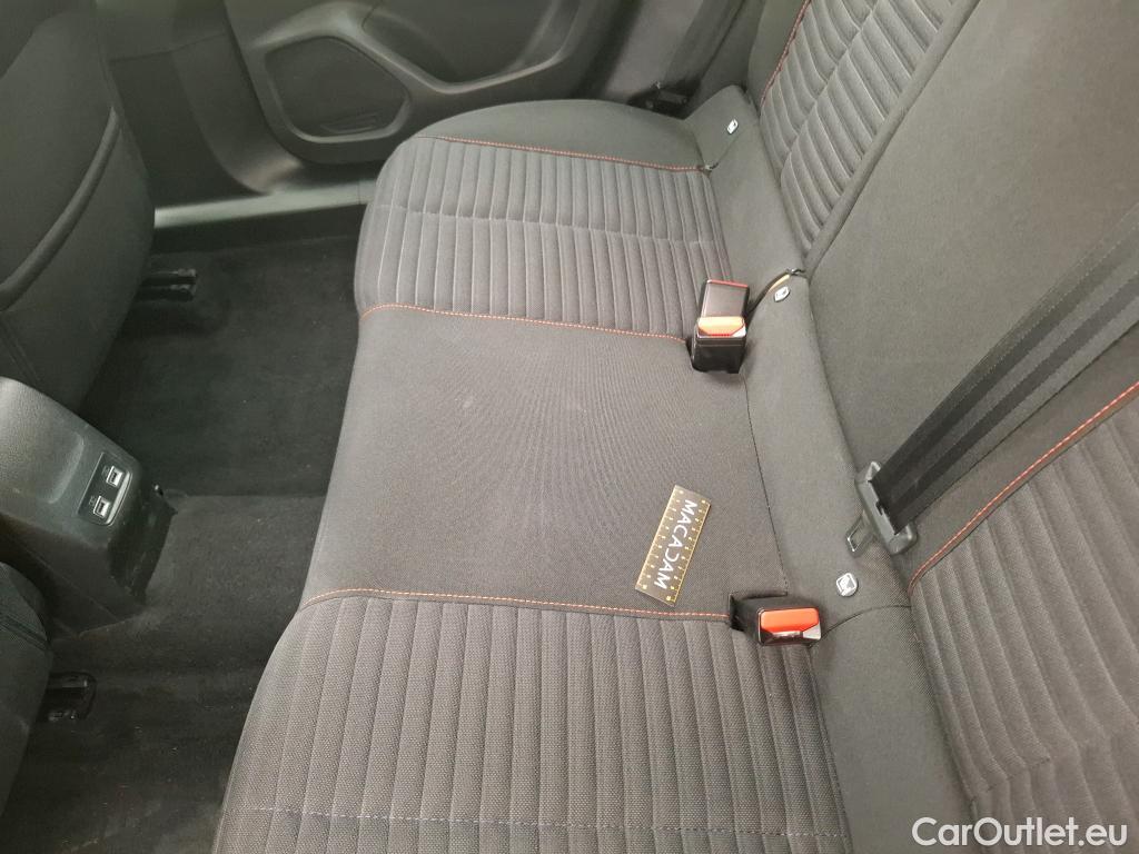  Peugeot  2008  Active Pack 1.2 PureTech 130CV BVA8 E6d #49