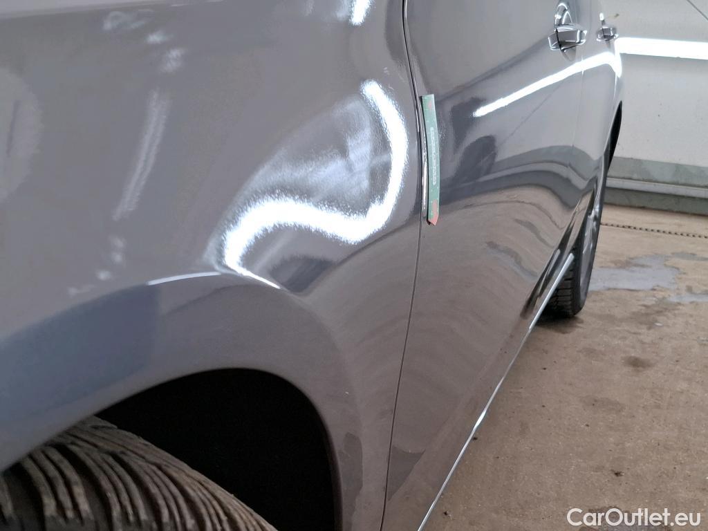  Mercedes  A-Klasse MERCEDES-BENZ Classe A 5p Berline A 180 d Business Line 7G-DCT #19