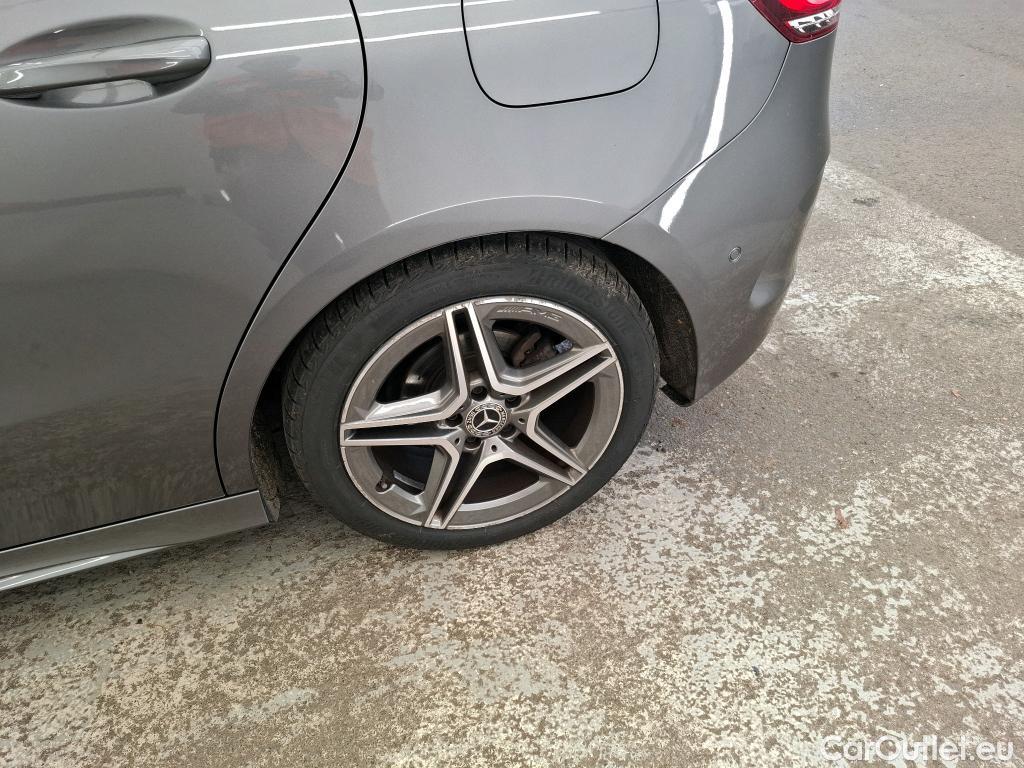 Mercedes  B-Klasse Classe B / 2019 / 5P / monospace B 200 d AMG Line Edition BA8 #11