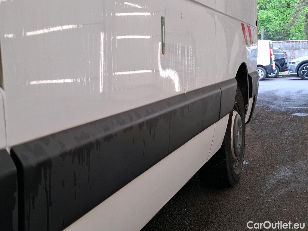  Renault  Master  III Fourgon L2H2 3 5 Grand Confort dCi #3