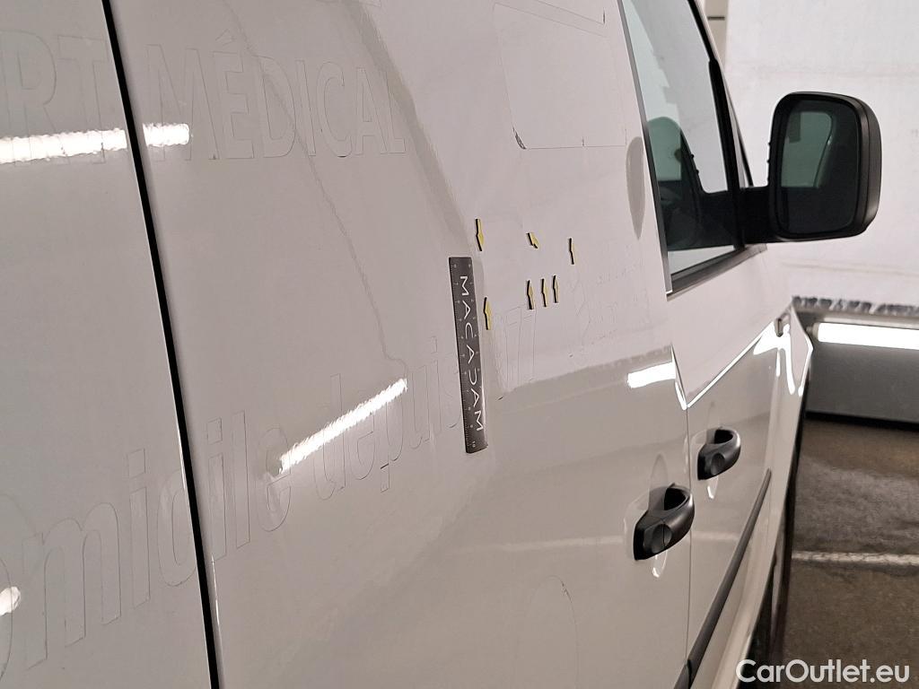  Volkswagen  Caddy VOLKSWAGEN  Van / 2015 / 4P / Fourgonnette 2.0 TDI 75 Business Line #21