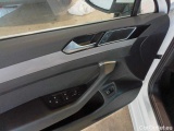  Volkswagen  Passat Variant 2.0 TDI SCR DSG Business Automatic Diesel  #28