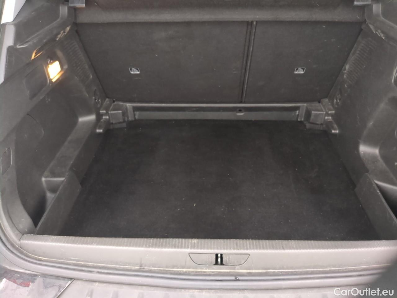  Opel   Grandland X Grandland X Elegance Business 1.5 130CV BVA8 E6d / décalage ou cassure de la chaine de synchro d’arbre à cames #13