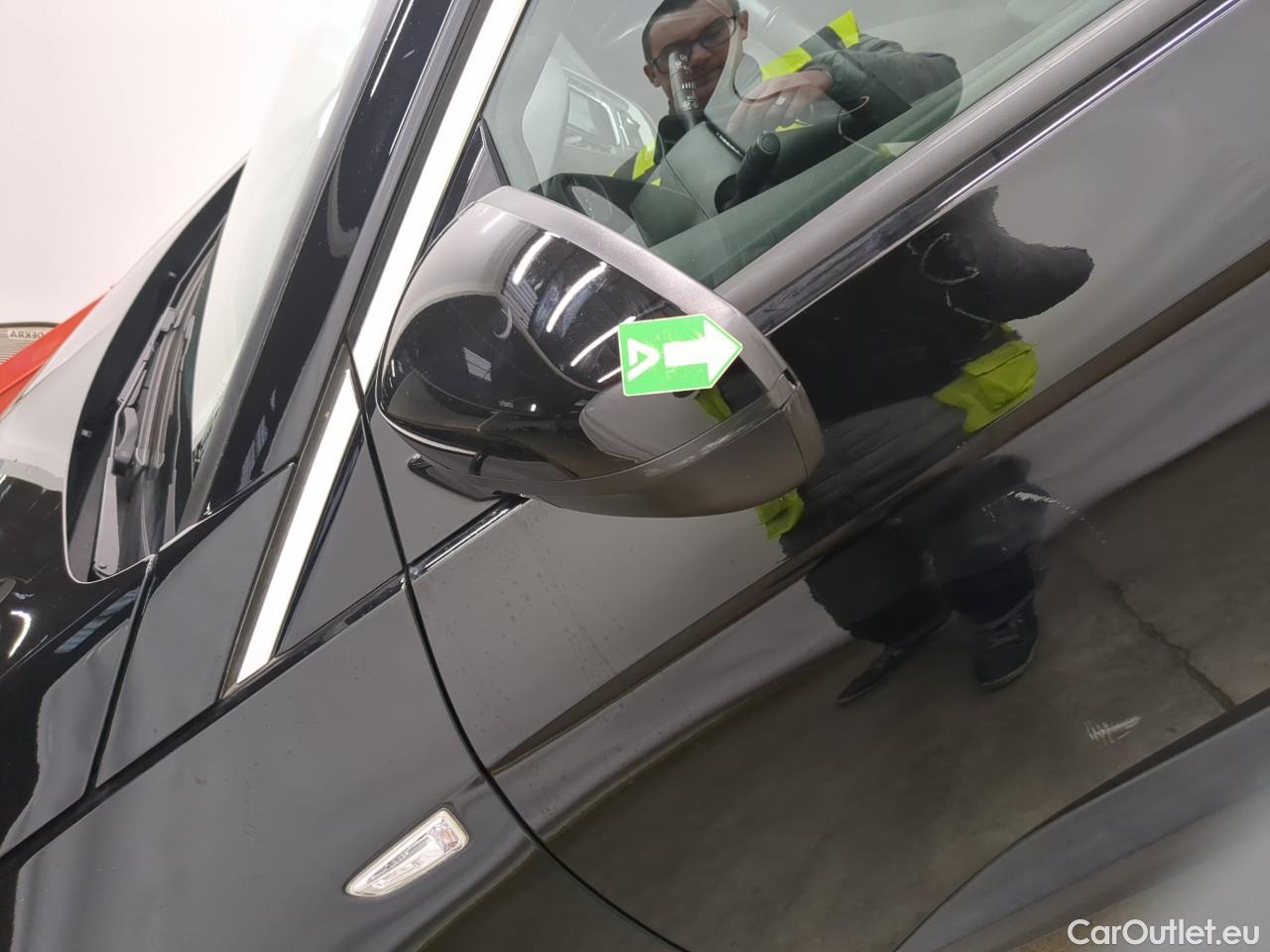  Opel   Grandland X Grandland X Elegance Business 1.5 130CV BVA8 E6d / décalage ou cassure de la chaine de synchro d’arbre à cames #16