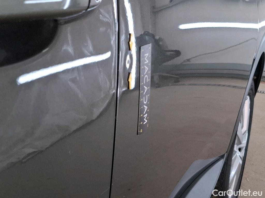  Peugeot  5008  Active Business 1.5 HDi 130CV BVA8 E6dT / CATALYSEUR HS + FUITE LIQUIDE REFROIDISSEMENT SUR L'ECHANGEUR
 #9