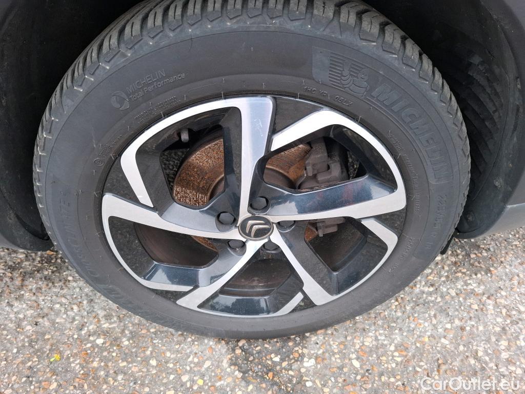  Citroen  C5  Aircross Shine 1.5 BlueHDi 130CV BVA8 E6d / linguet d arbre a came HS #1