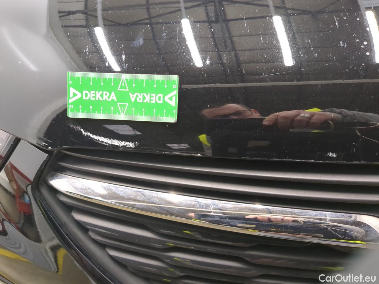  Opel   Grandland X Grandland X Elegance Business 1.5 130CV BVA8 E6d / décalage ou cassure de la chaine de synchro d’arbre à cames #52