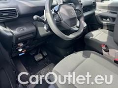  Peugeot  Partner  Asphalt L1 1.5 HDi 130CV BVA8 E6dT / CLOISON AR + PANNEAU ELECTRIQUE AV DEMONTES VOIR PHOTOS #27