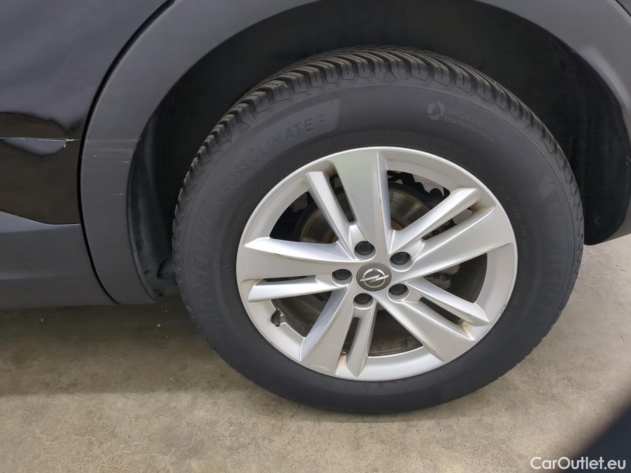  Opel   Grandland X Grandland X Elegance Business 1.5 130CV BVA8 E6d / décalage ou cassure de la chaine de synchro d’arbre à cames #25