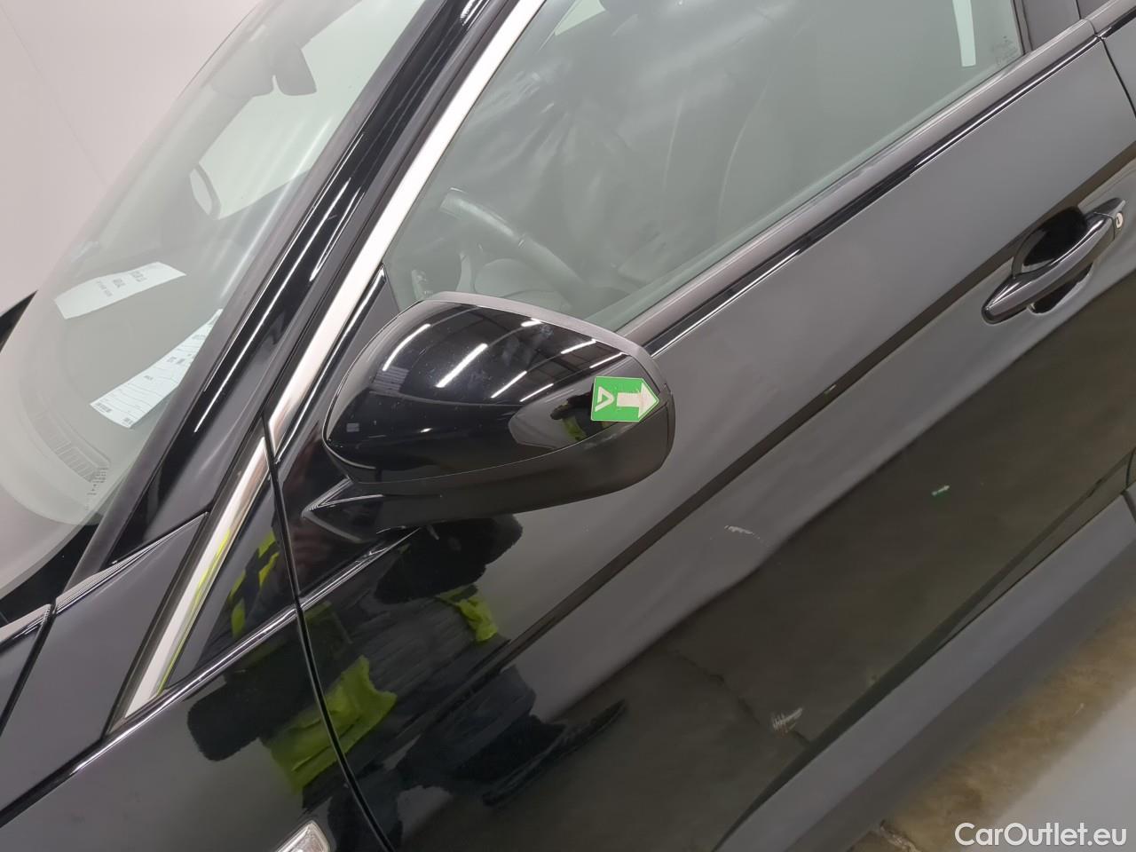  Opel   Grandland X Grandland X Elegance Business 1.5 130CV BVA8 E6d / décalage ou cassure de la chaine de synchro d’arbre à cames #15