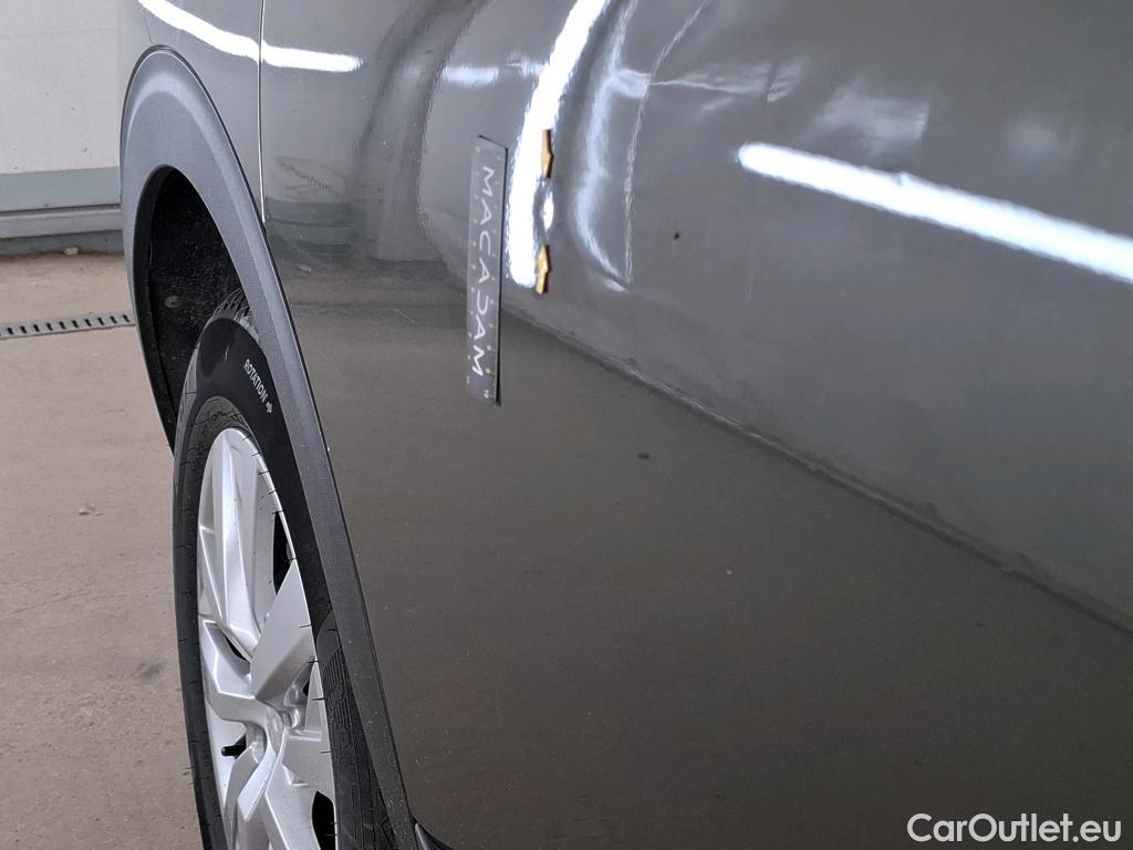  Peugeot  5008  Active Business 1.5 HDi 130CV BVA8 E6dT / CATALYSEUR HS + FUITE LIQUIDE REFROIDISSEMENT SUR L'ECHANGEUR
 #13