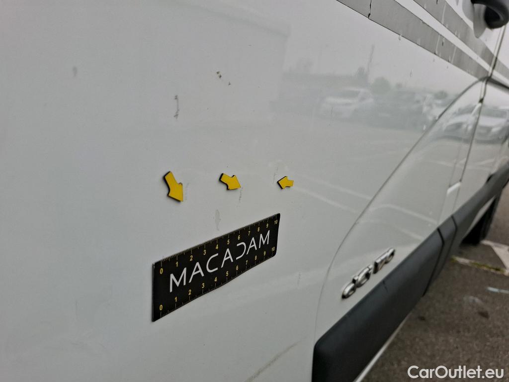  Renault  Master  VU 4p Fourgon FG GCf Trac F3500 L2H2 Energy dCi 170 BR / BAS MOTEUR HS
 #24