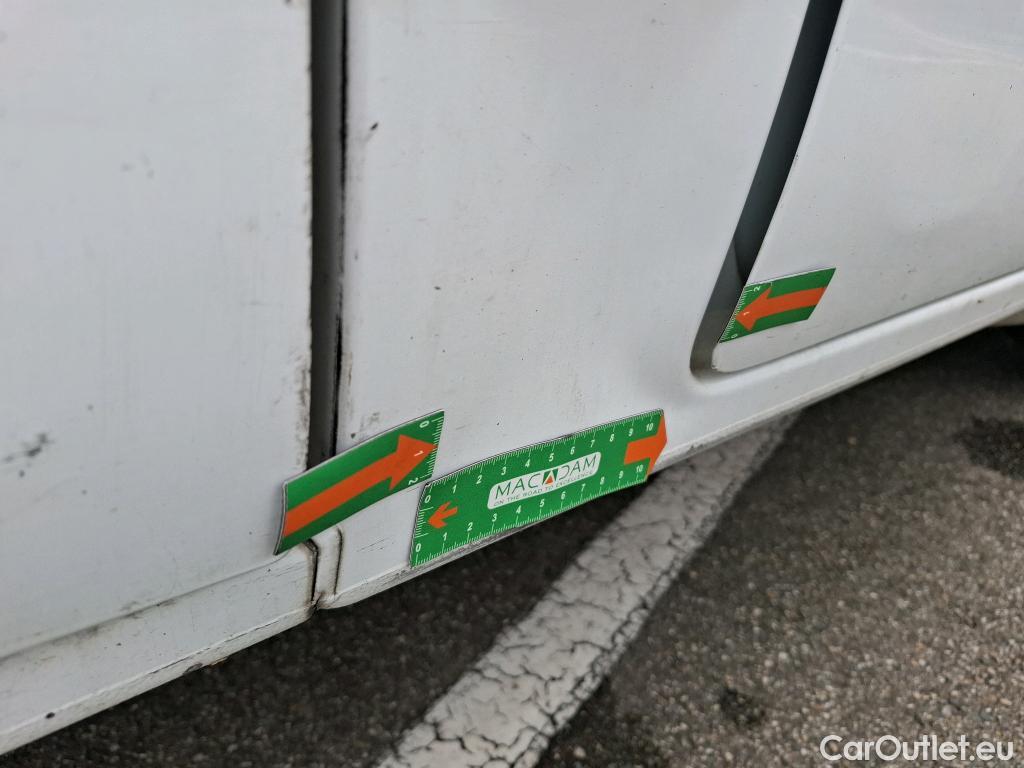  Renault  Master  VU 4p Fourgon FG GCf Trac F3500 L2H2 Energy dCi 170 BR / BAS MOTEUR HS
 #21
