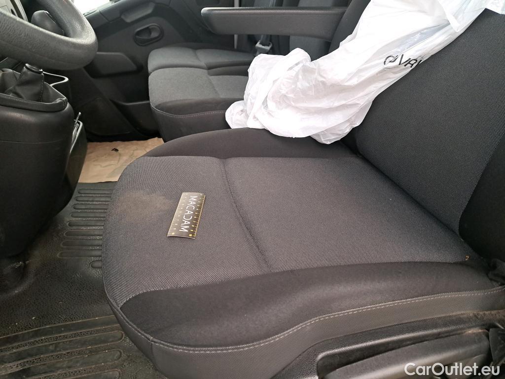  Renault  Master  SC / 2014 / 2P / Châssis cabine CC GCf Propu RJ3500 L4 Energy dCi 145 E6 / BOITE DE VITESSE HS
 #27