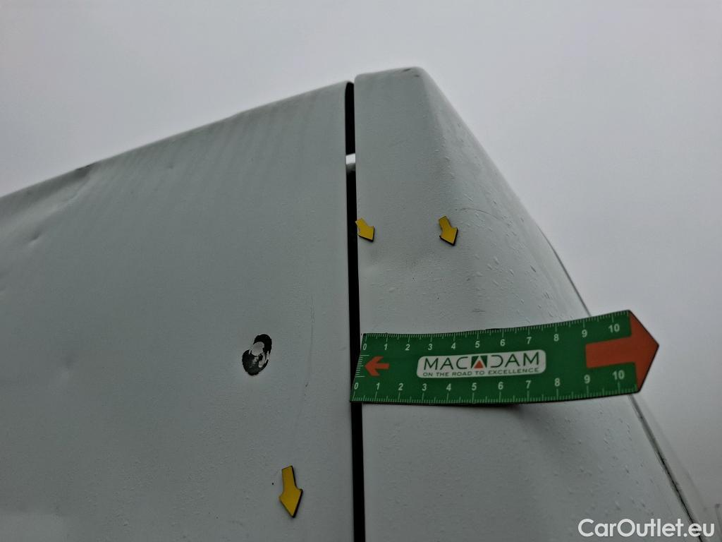  Renault  Master  VU 4p Fourgon FG GCf Trac F3500 L2H2 Energy dCi 170 BR / BAS MOTEUR HS
 #45