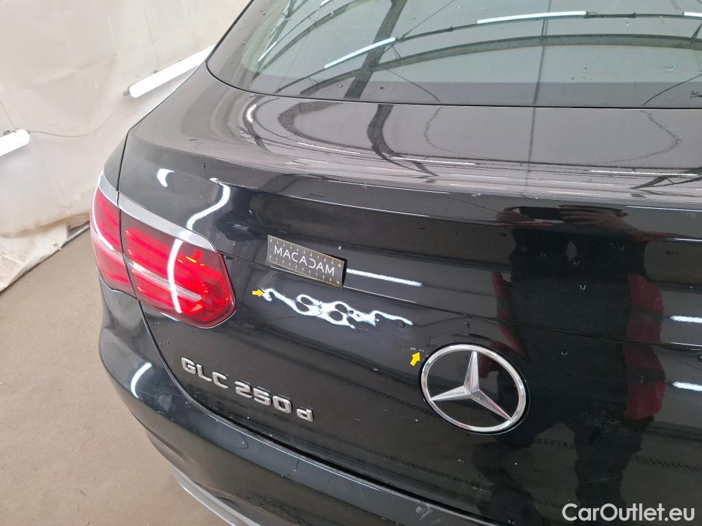  Mercedes  G-Klasee MERCEDES-BENZ GLC Coupe 5p Coupé GLC 250 d Executive 4Matic #13