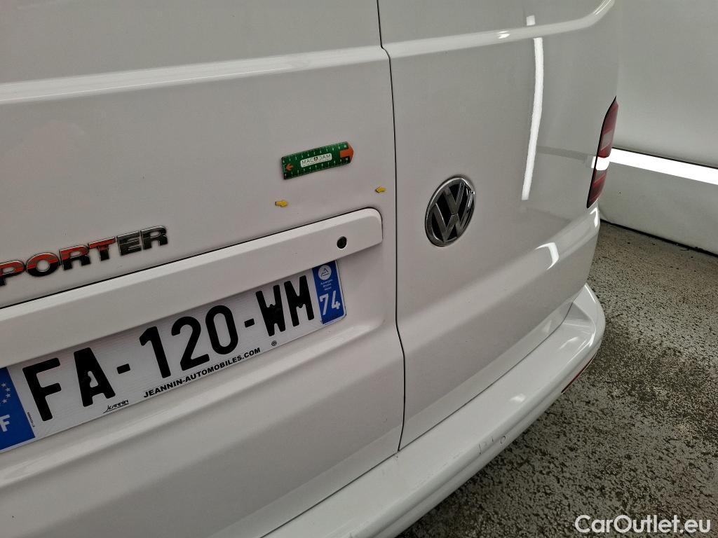  Volkswagen  Transporter T6  Fourgon 2.0 TDI 150CV BVM6 E6 / Défaillance sur le système de navigation gps 
 #7