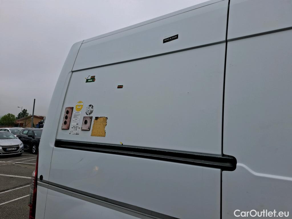  Renault  Master  VU 4p Fourgon FG GCf Trac F3500 L2H2 Energy dCi 170 BR / BAS MOTEUR HS
 #68