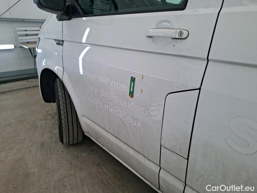  Volkswagen  Transporter T6  Fourgon/Combi Fourgon lang 2.0 TDI 205CV BVA7 E6 / TURBO + COUVRE CULASSE + CLE + CONTACTEUR PRESSION D'HUILE HS
 #36