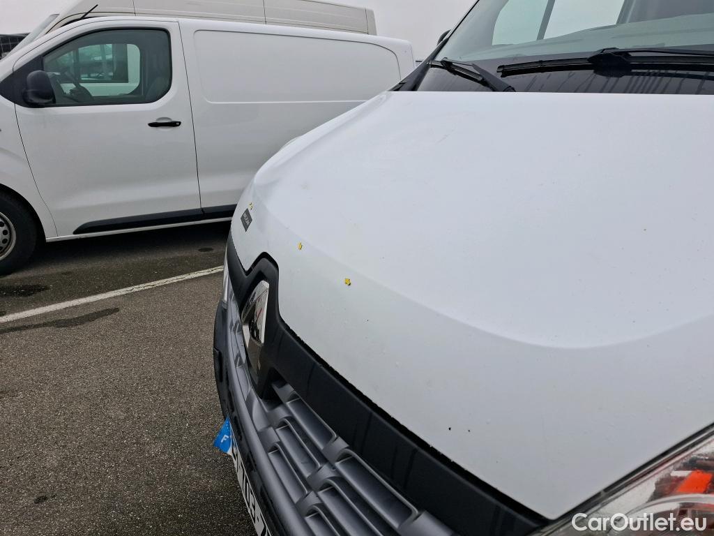 Renault  Master  VU 4p Fourgon FG GCf Trac F3500 L2H2 Energy dCi 170 BR / BAS MOTEUR HS
 #58