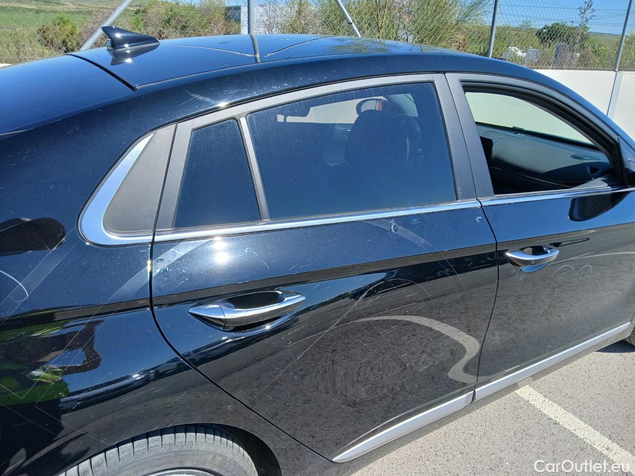  Hyundai   Ioniq Ioniq Tecno Hybrid 1.6 GDI 105CV AT6 E6dT #37