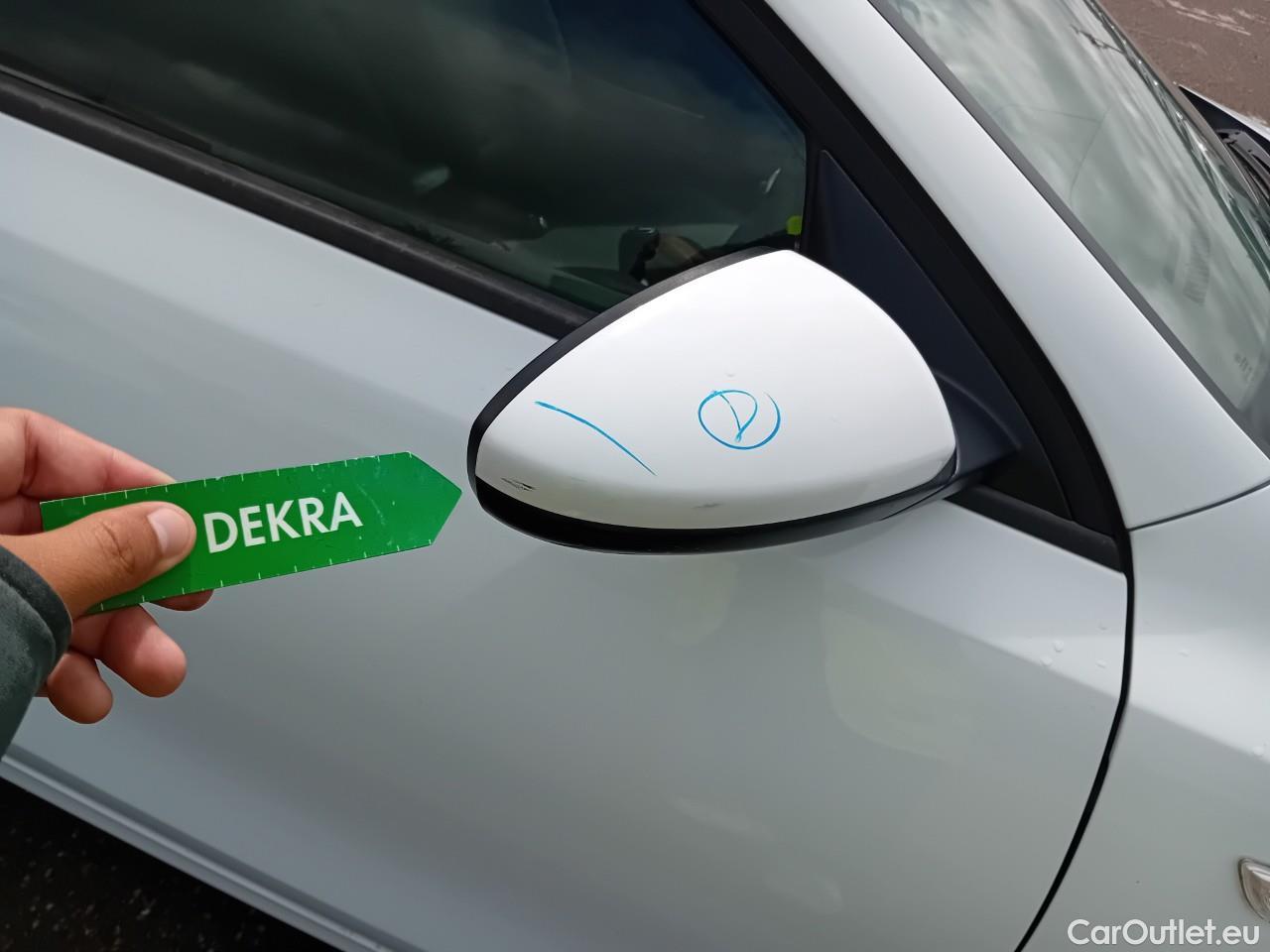  KIA  Cee'd KIA Ceed / 2018 / 5P / berlina con portón 1.6 CRDi 85kW (115CV) Concept #33