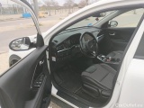  KIA  Niro KIA e- / 2016 / 5P / crossover e- 150kW (204CV) Drive (Long Range) #17