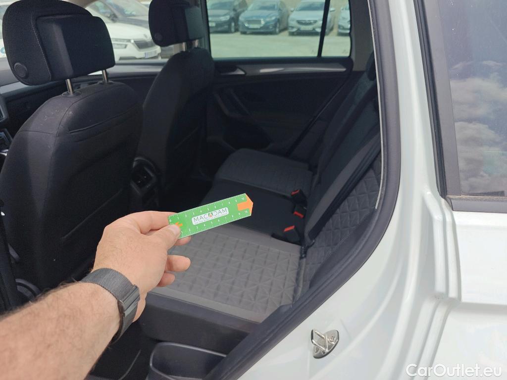  Volkswagen  Tiguan  Life 2.0 TDI 150CV AT7 E6d #13