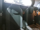 Peugeot  5008 PEUGEOT  / 2017 / 5P / SUV BLUEHDI 130 BUSINESS EAT8 S/S AUT. #17