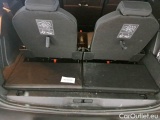  Peugeot  5008 PEUGEOT  / 2017 / 5P / SUV BLUEHDI 130 BUSINESS EAT8 S/S AUT. #102