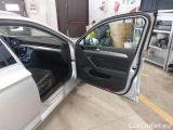  Volkswagen  Passat VOLKSWAGEN  / 2019 / 5P / STATION WAGON VAR.2.0TDI SCR 140KW EXEC.BMT DSG #106