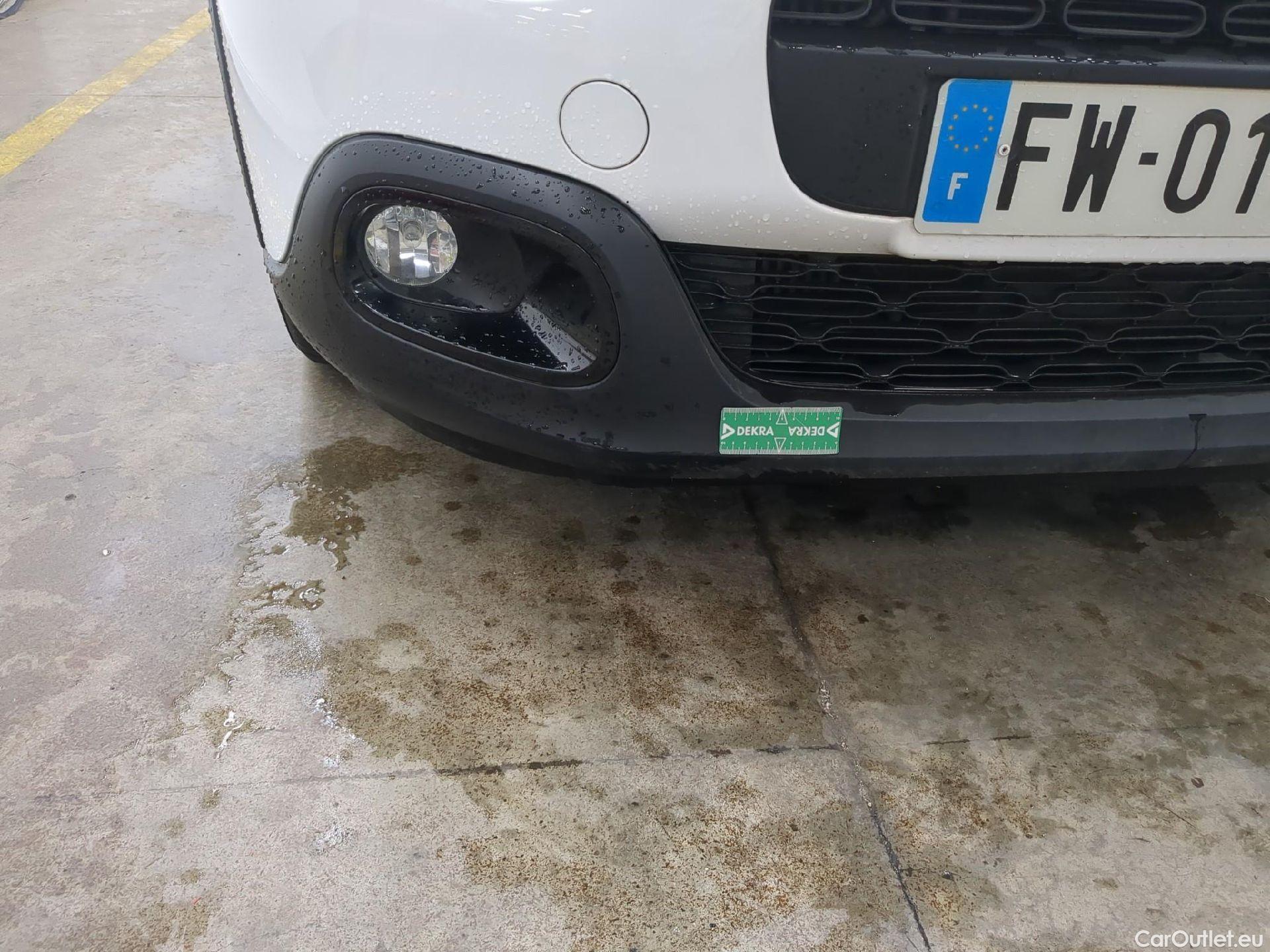  Citroen  C3  Société Feel 1.5 BlueHDI 100CV BVM6 E6dT #15