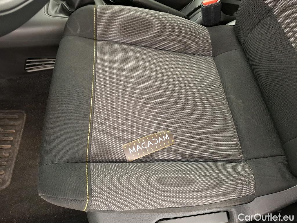  Citroen  C3  Feel 1.2 PureTech 70CV BVM5 E6dT #15