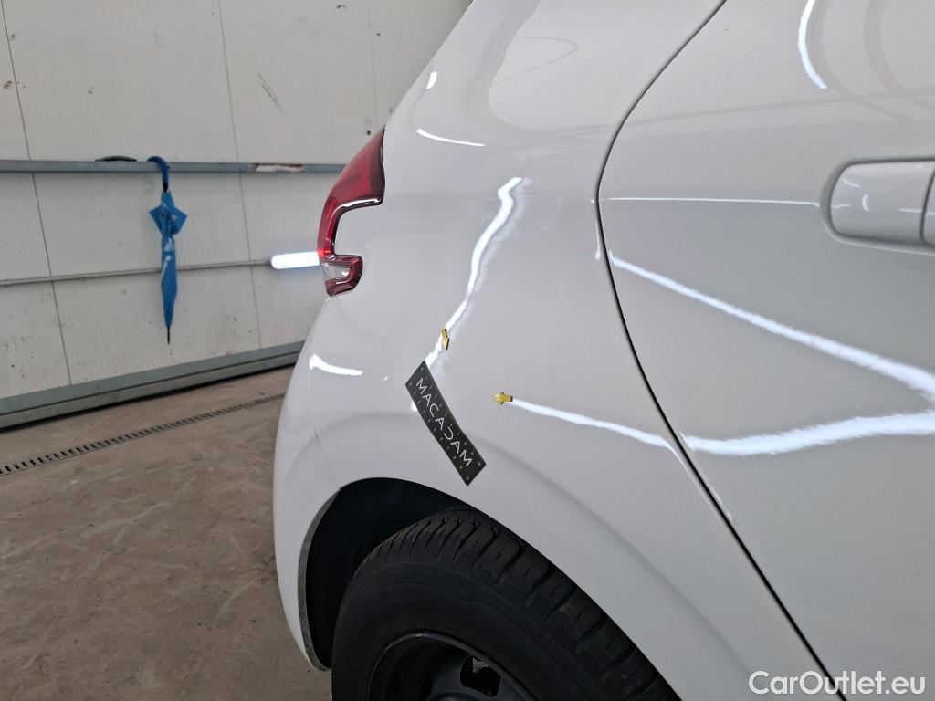  Peugeot  208  Affaire Premium Pack 1.5 HDi 100CV BVM6 E6dT #1