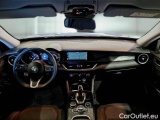  Alfa Romeo   STELVIO ALFA ROMEO / 2017 / 5P / SUV 2.2 TURBO DIESEL 160CV BUSINESS AT8 RWD #3