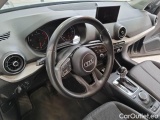  Audi  Q2 AUDI  / 2016 / 5P / SUV 1.6 30 TDI BUSINESS S TRONIC #88