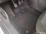  Peugeot  308 PEUGEOT  / 2017 / 5P / BERLINA BUSINESS BLUEHDI 100 SeS #129