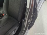  Peugeot  308 PEUGEOT  / 2017 / 5P / BERLINA BUSINESS BLUEHDI 100 SeS #136